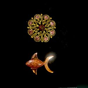 2 small vintage inspired brooches or pins